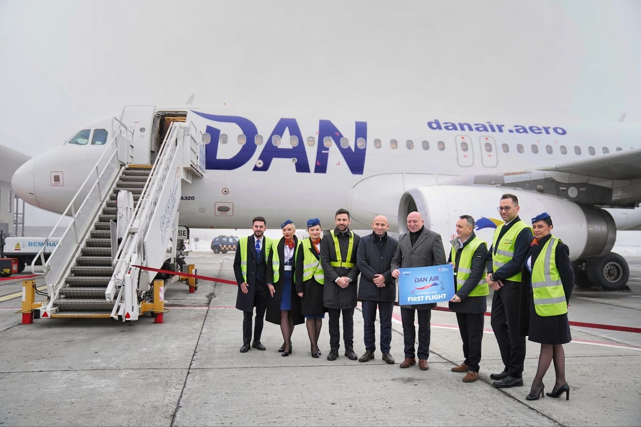 DAN AIR A Efectuat Primele Zboruri Bacău Londra Luton